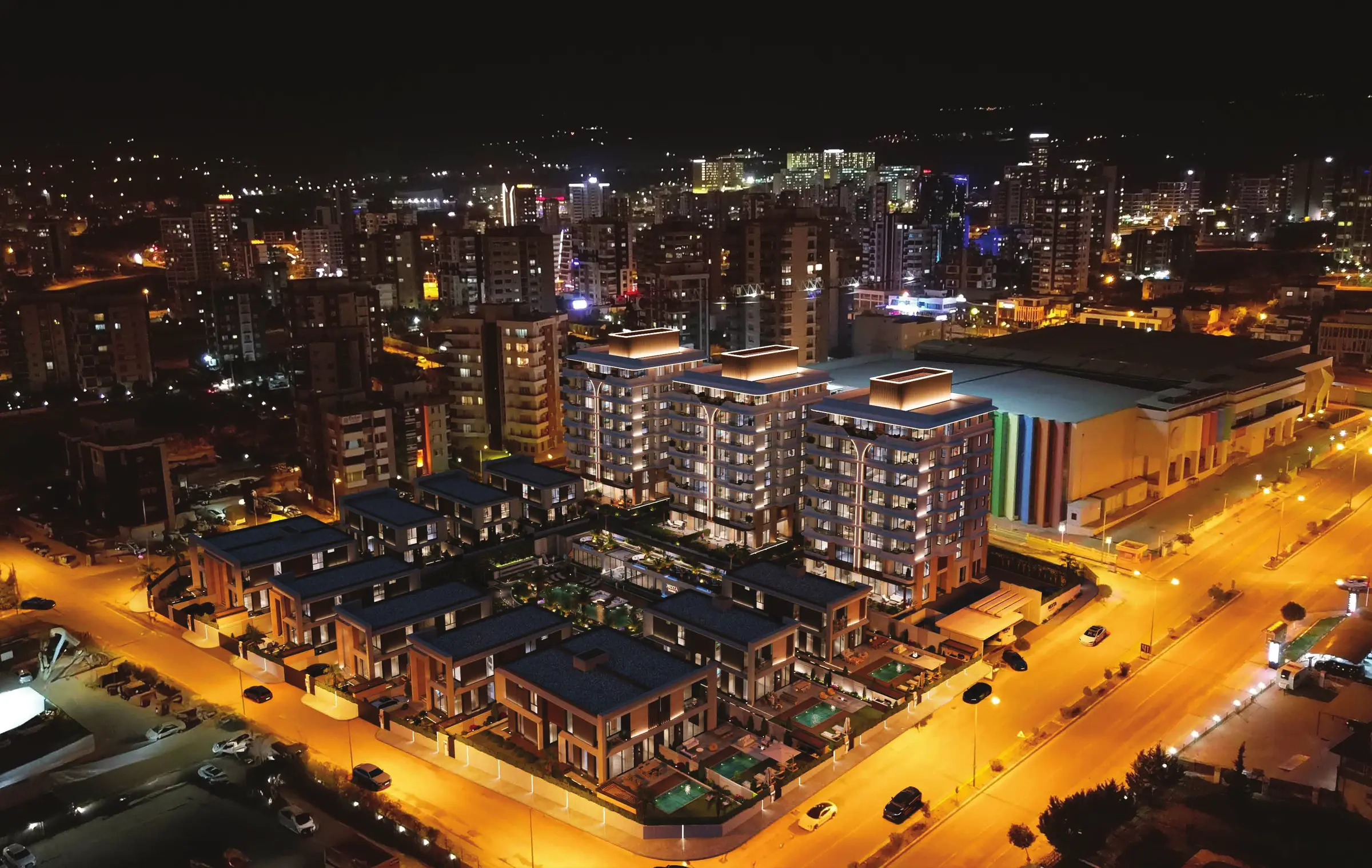 Nexta Massive gece drone görünümü
